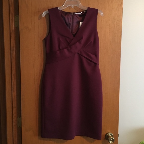tahari burgundy dress